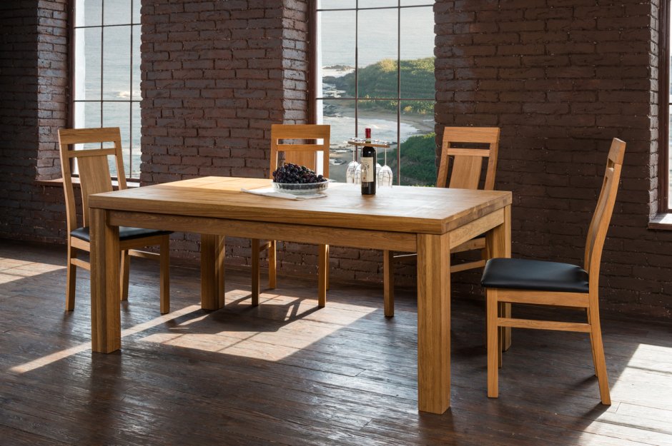 Кухонный стол из массива