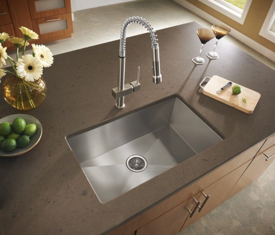 Кухонная мойка в интерьере