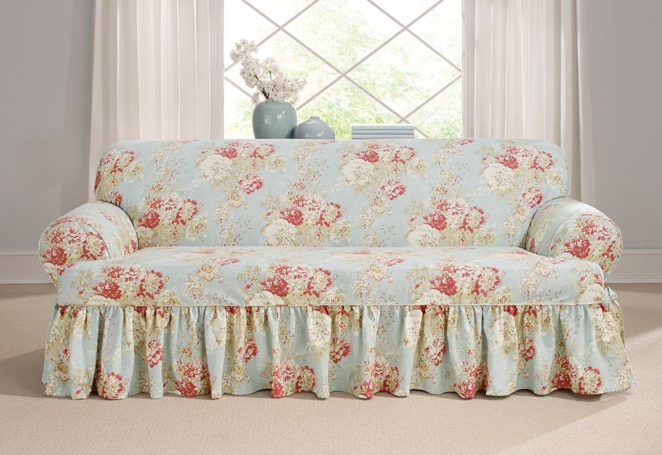 Диван в прованском стиле