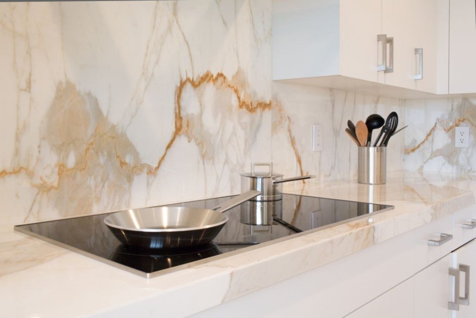 Calacatta Oro столешница