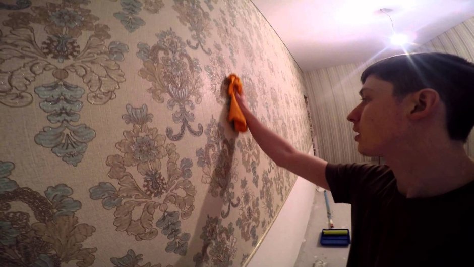Неправильная поклейка обоев