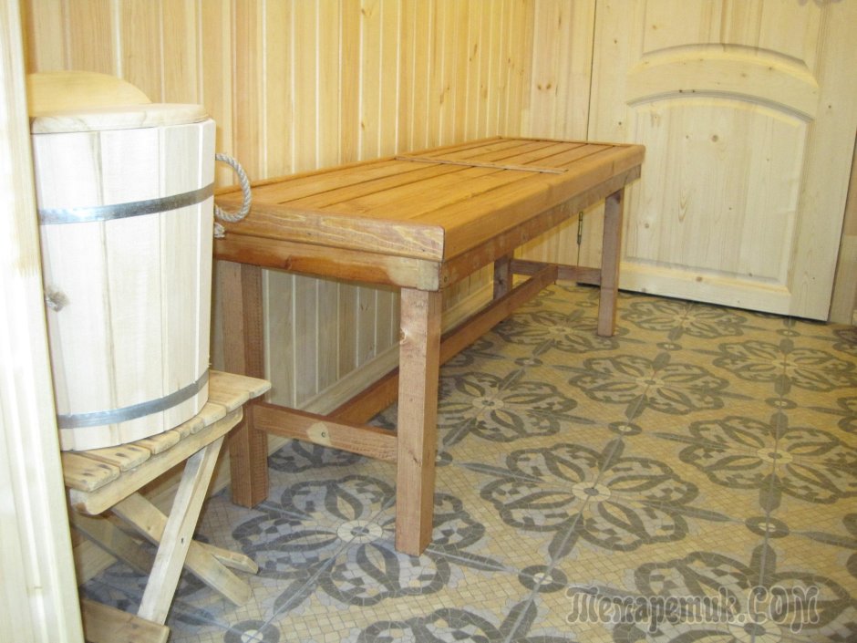 Стол в беседку из дерева