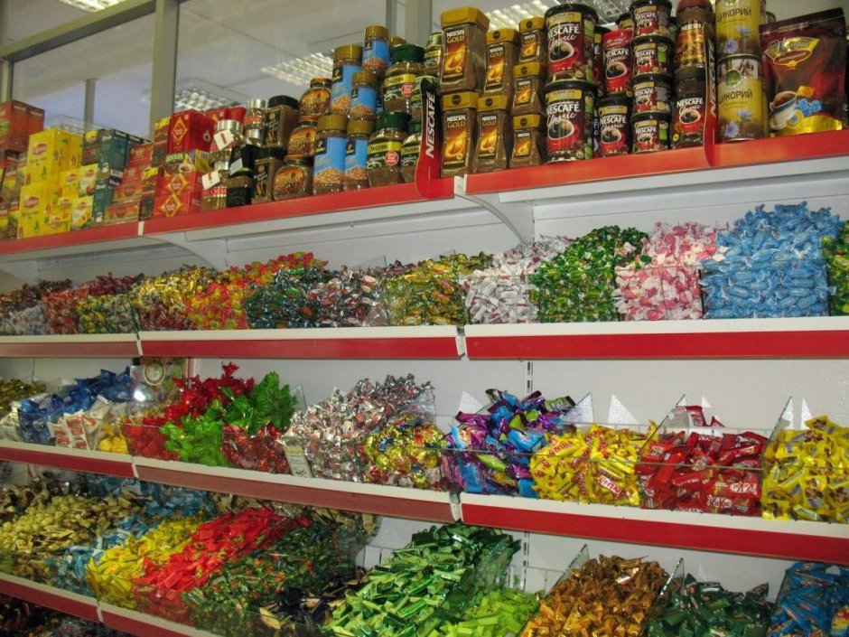Стеллажи под конфеты