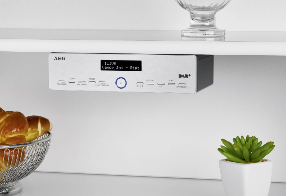 Радиоприемник AEG KRC 4376