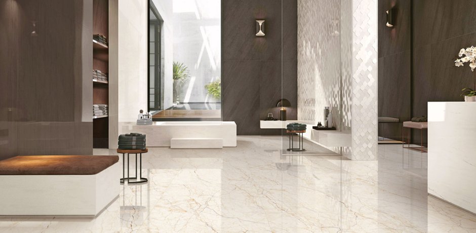 Мраморная плитка по диагонали