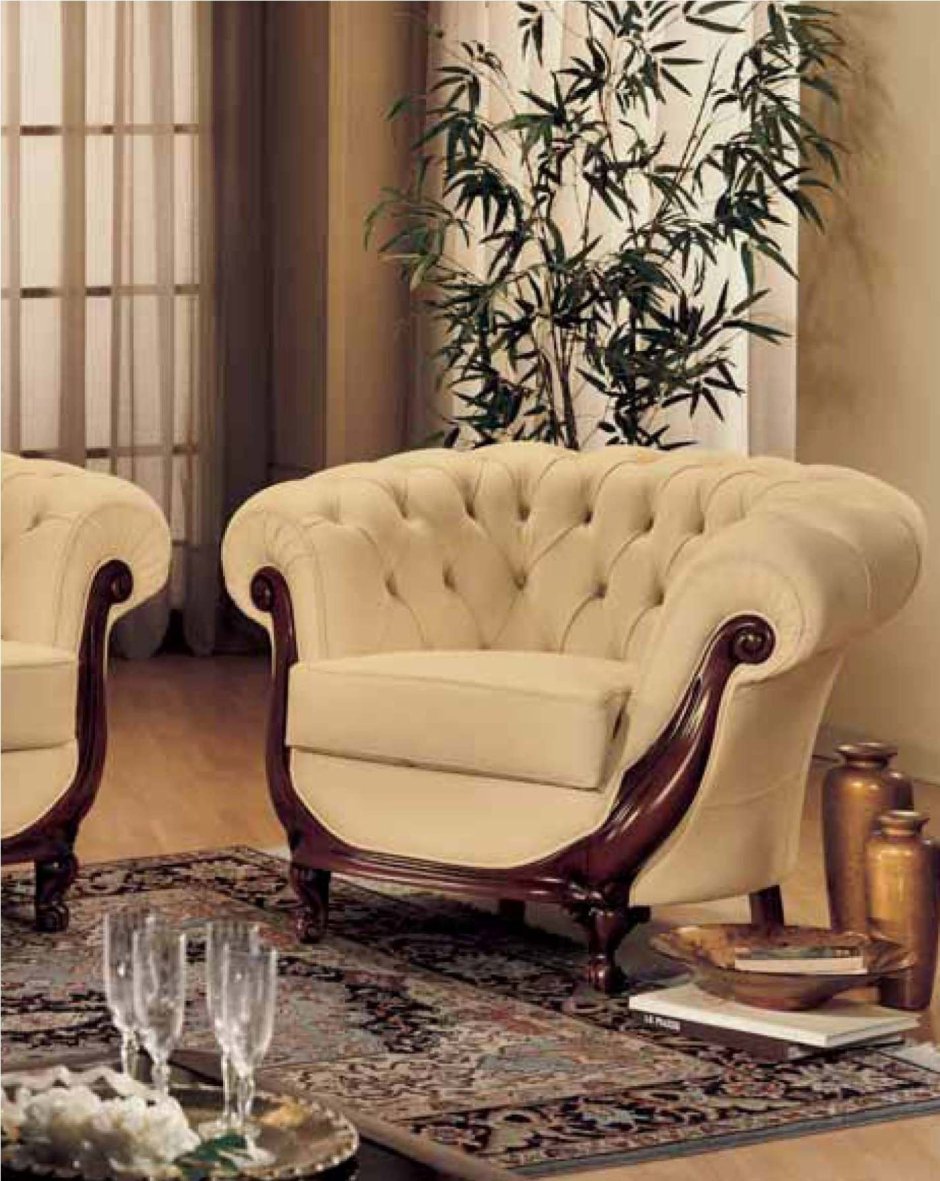 Кресло в гостиную