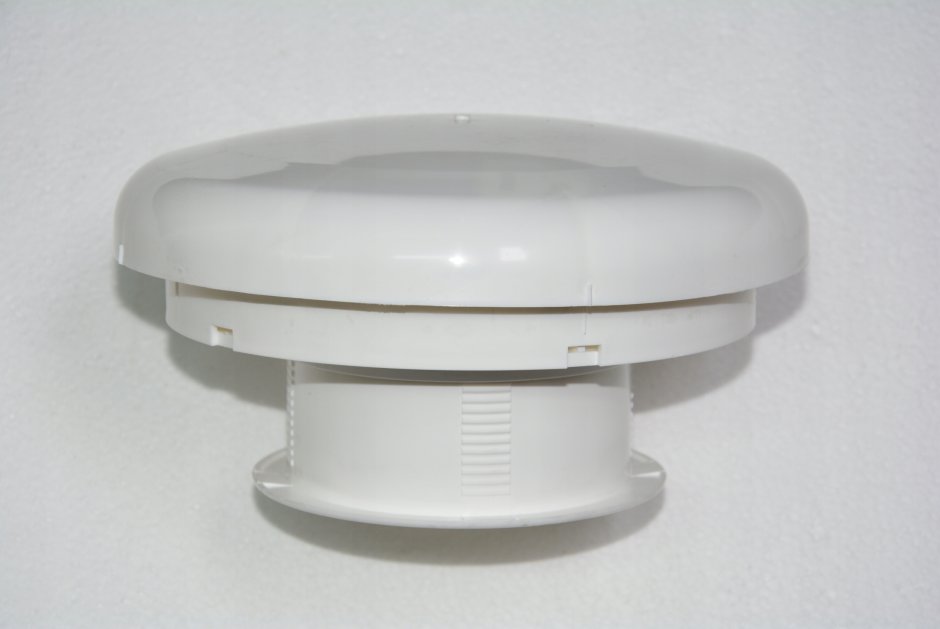 Дефлектор вентиляционный пластиковый 110