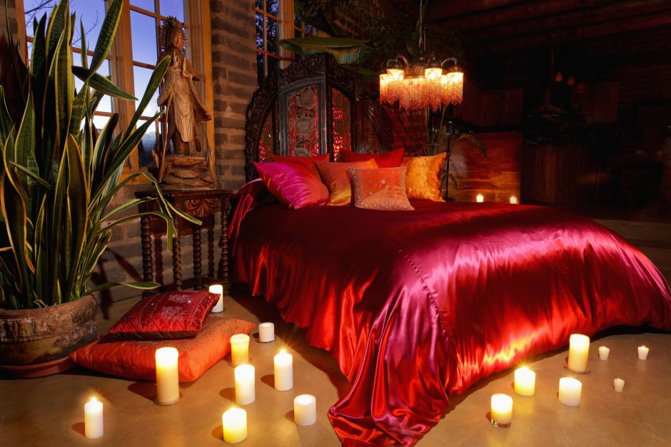 Романтик в спальне