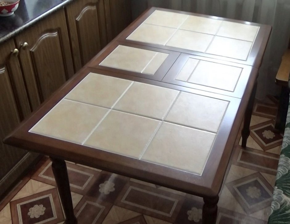 CT 2950t стол с плиткой раскладной