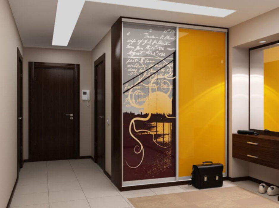 Шкаф в коридор