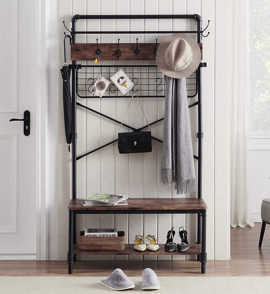 Металлическая вешалка в прихожую