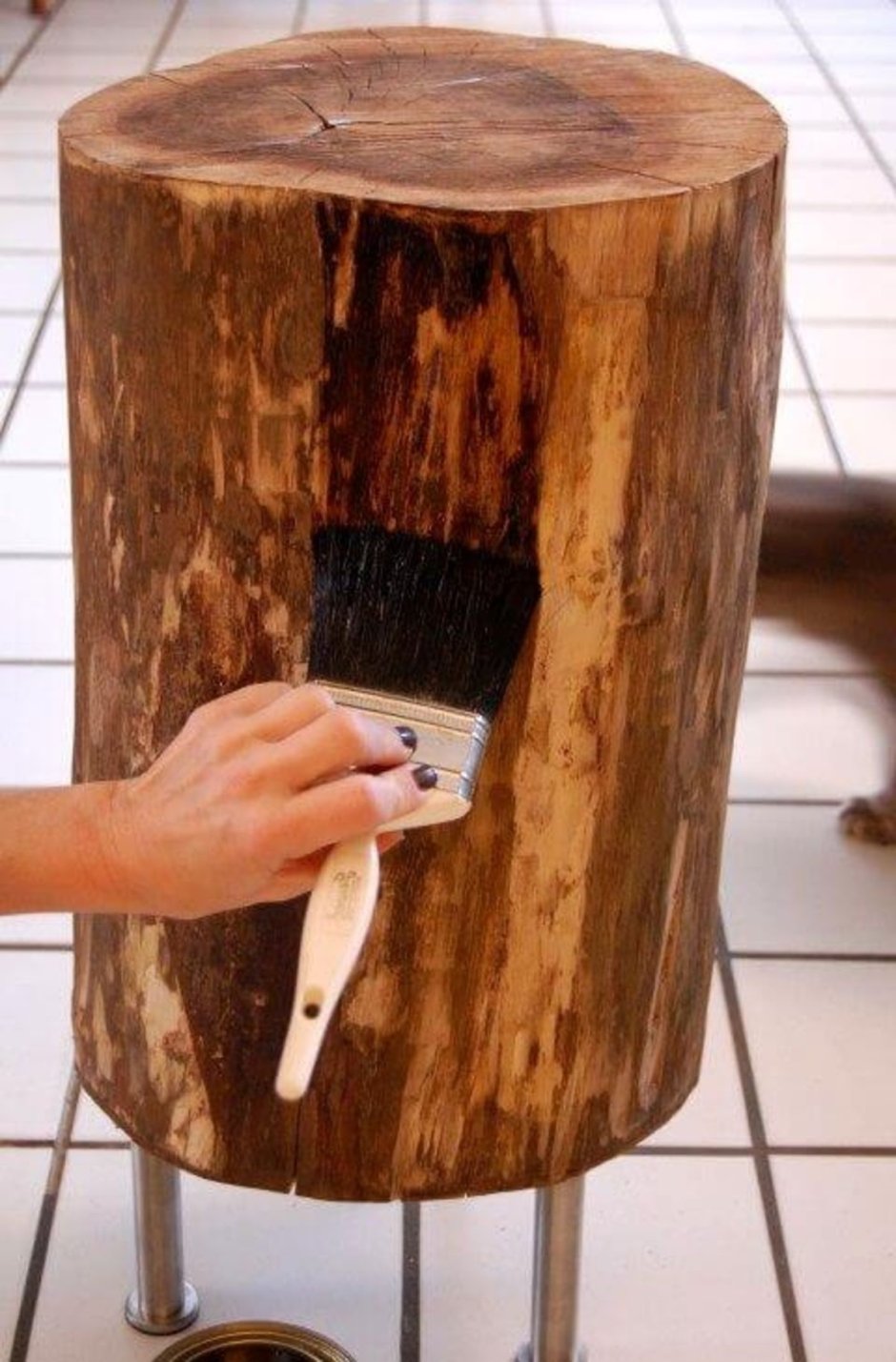 Стол из пенька дерева