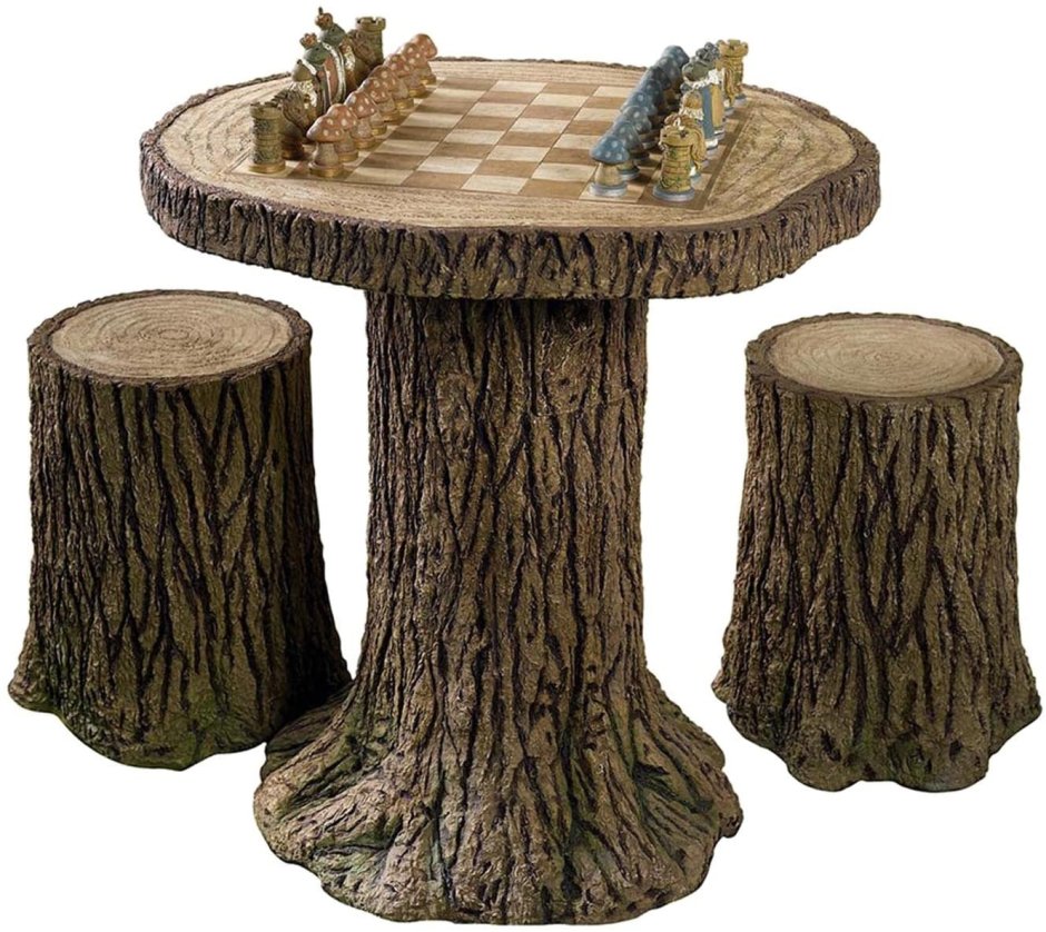 Уличный стол на пнях