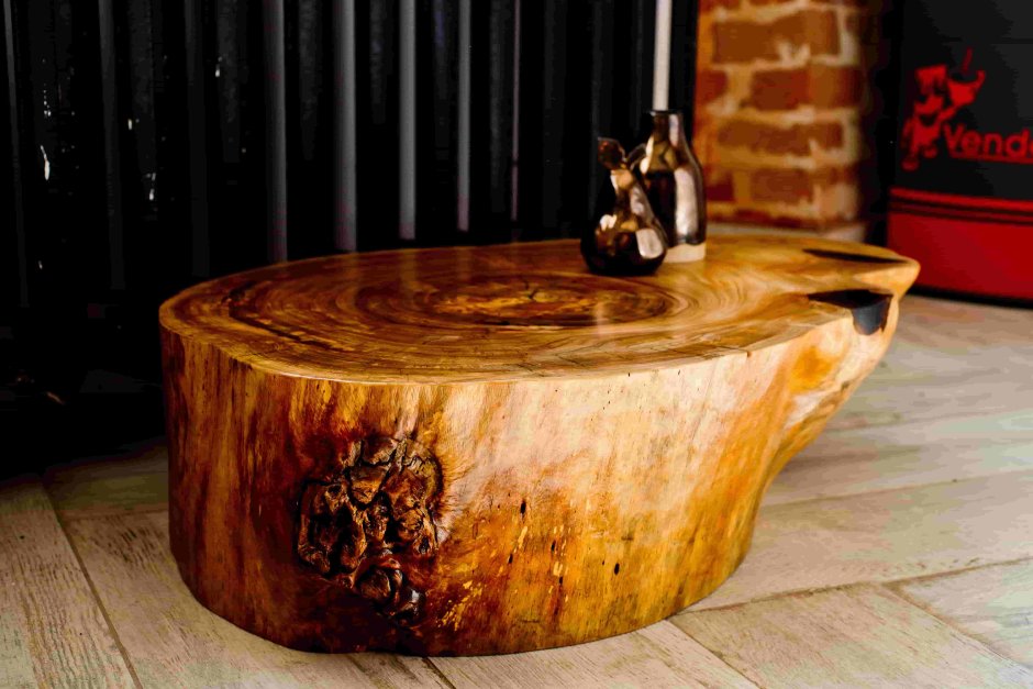 Кофейный столик пенек