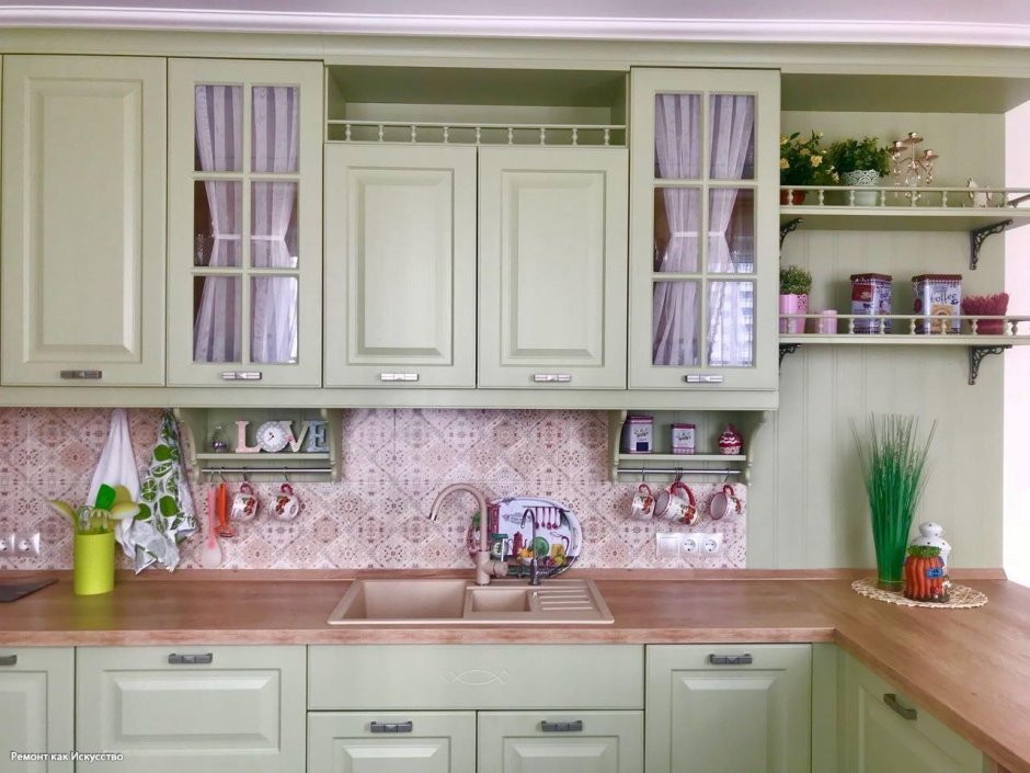 Кухня в фиолетовом цвете