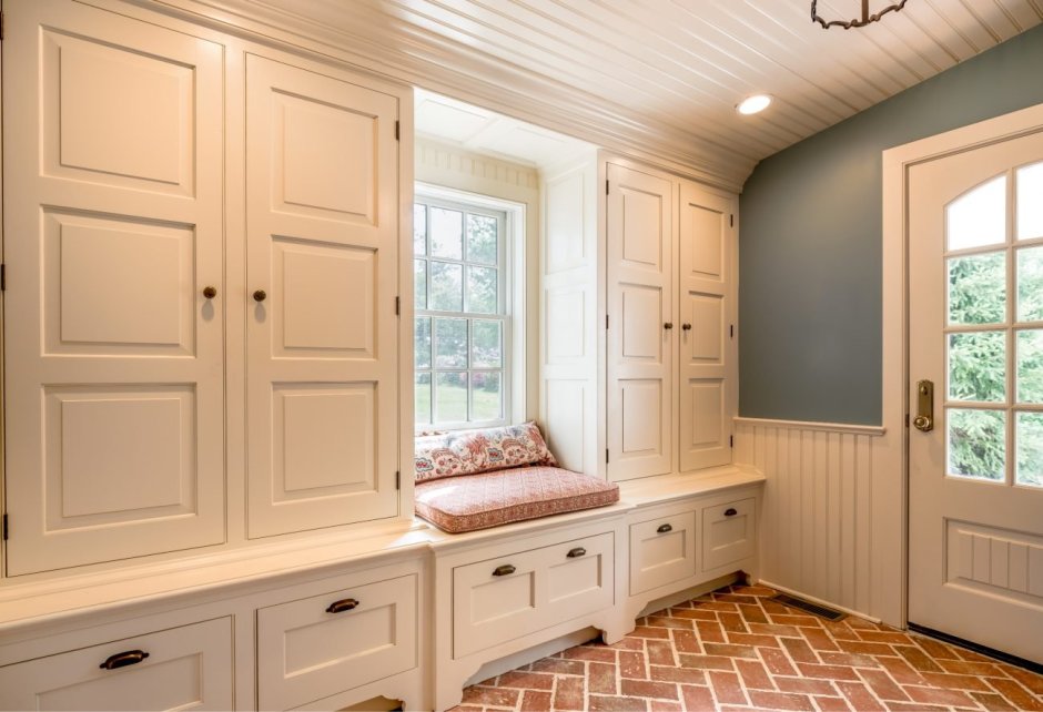 Прихожая в частном доме