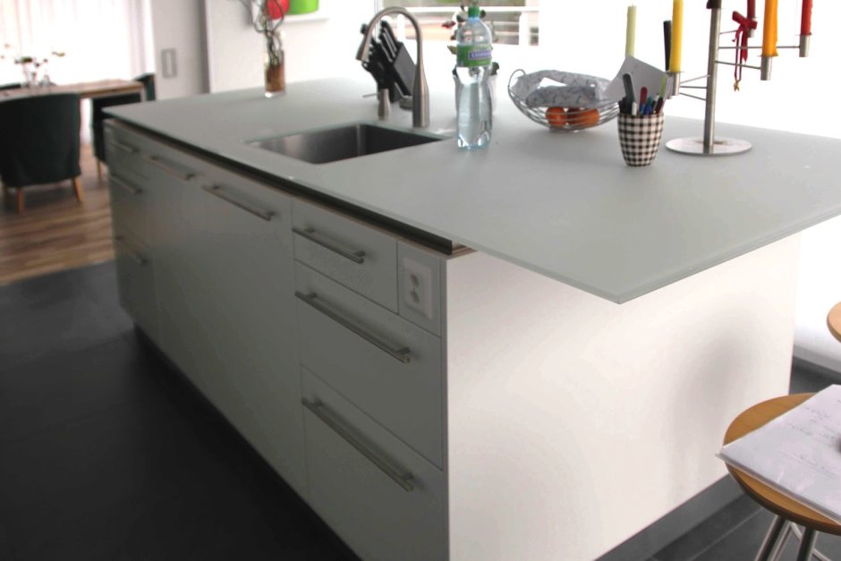 Iron ore кварцевый камень Silestone Испания