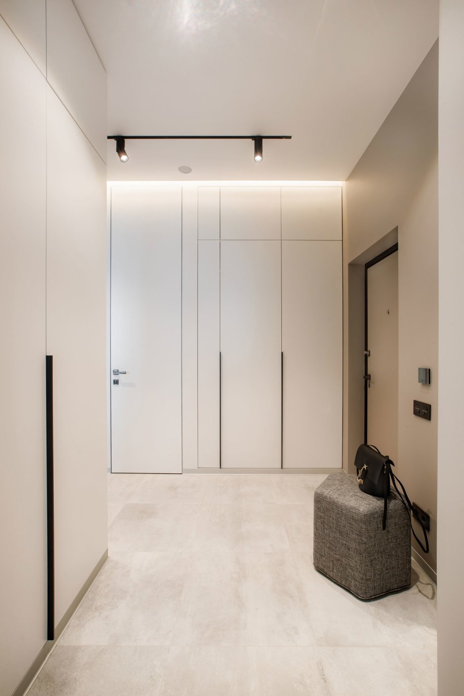 Освещение в коридоре