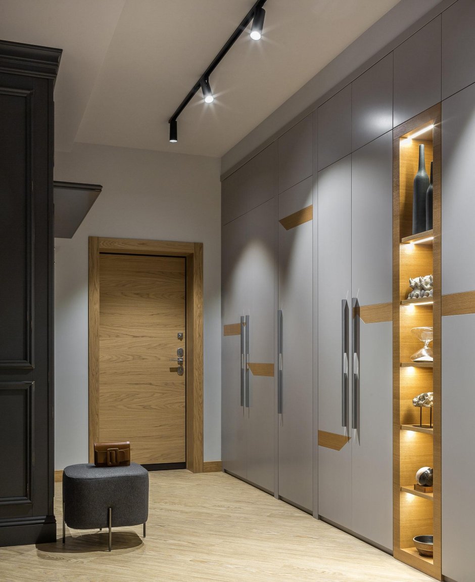 Освещение в коридоре