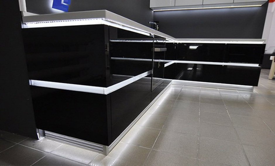 Ручка профиль Шуко черная