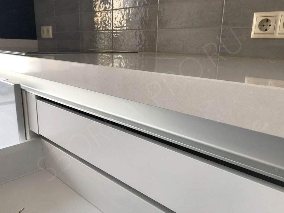 901064 Ручка профиль Schuco