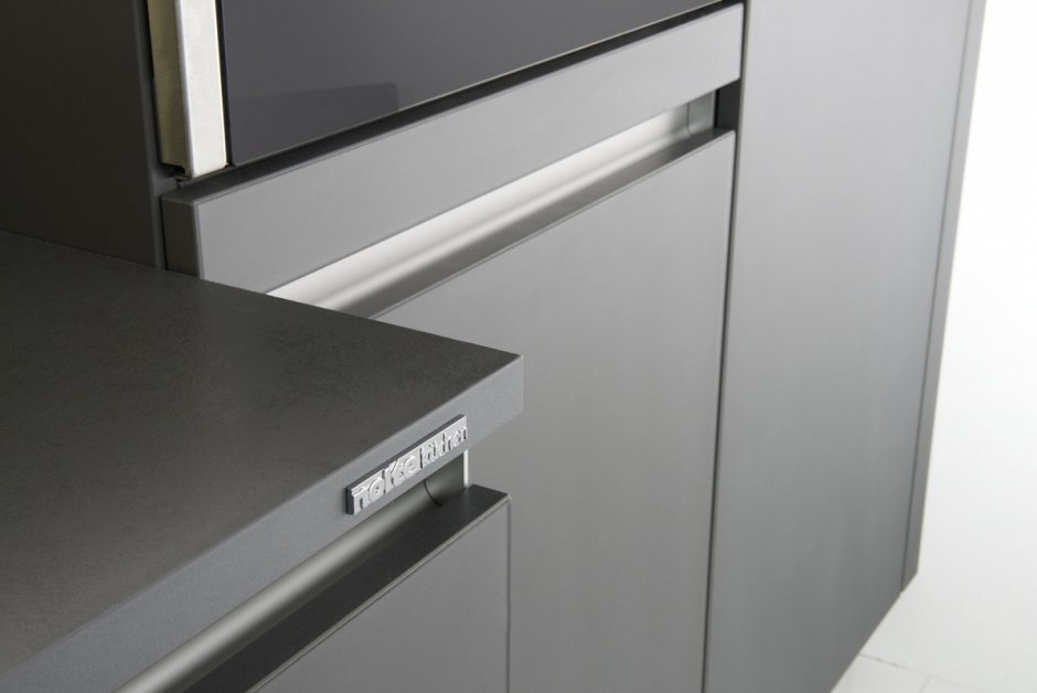 Ручка профиль Шуко черная