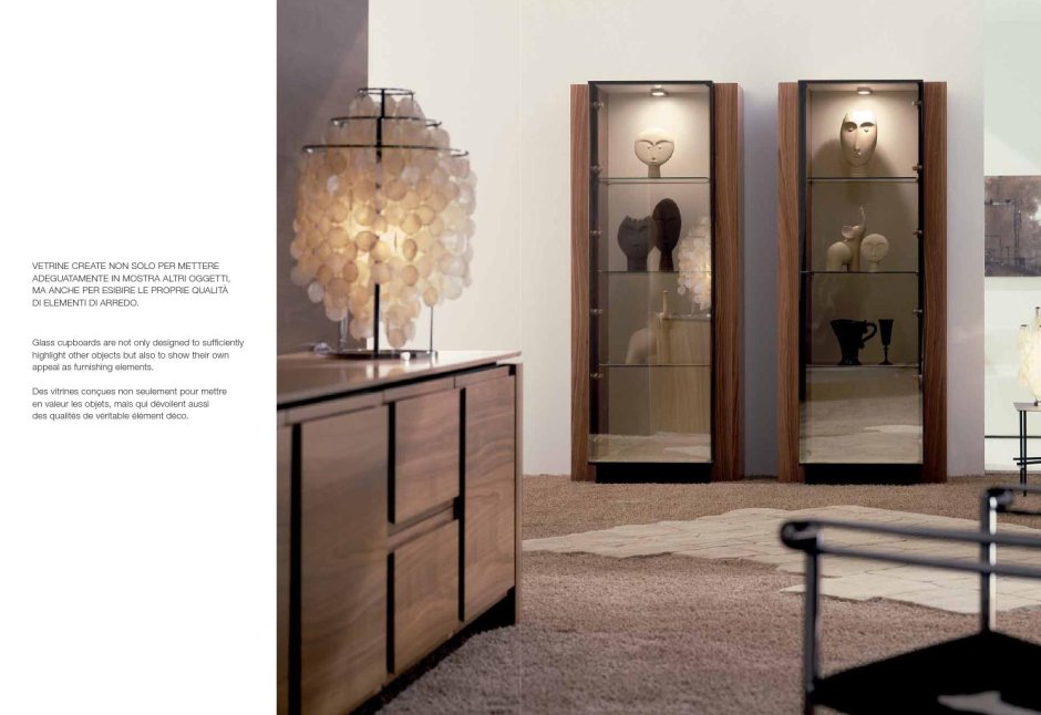 Торговое оборудование стеклянные витрины