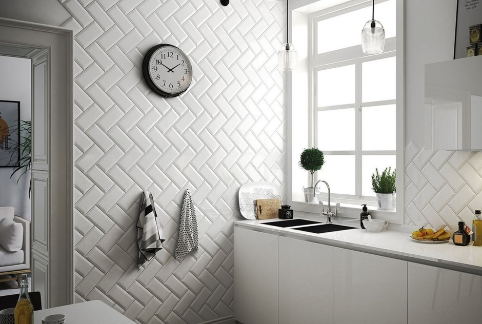 Плитка кирпичик эквип