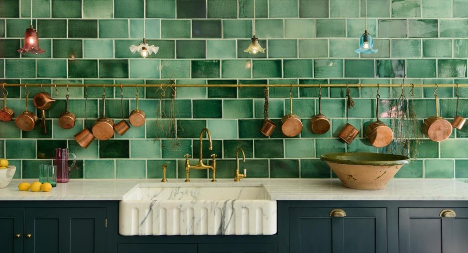 Изумрудная плитка для кухни
