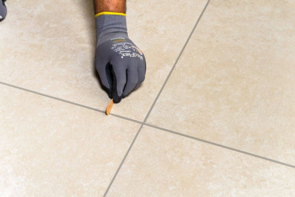Затирка швов керамогранитной плитки