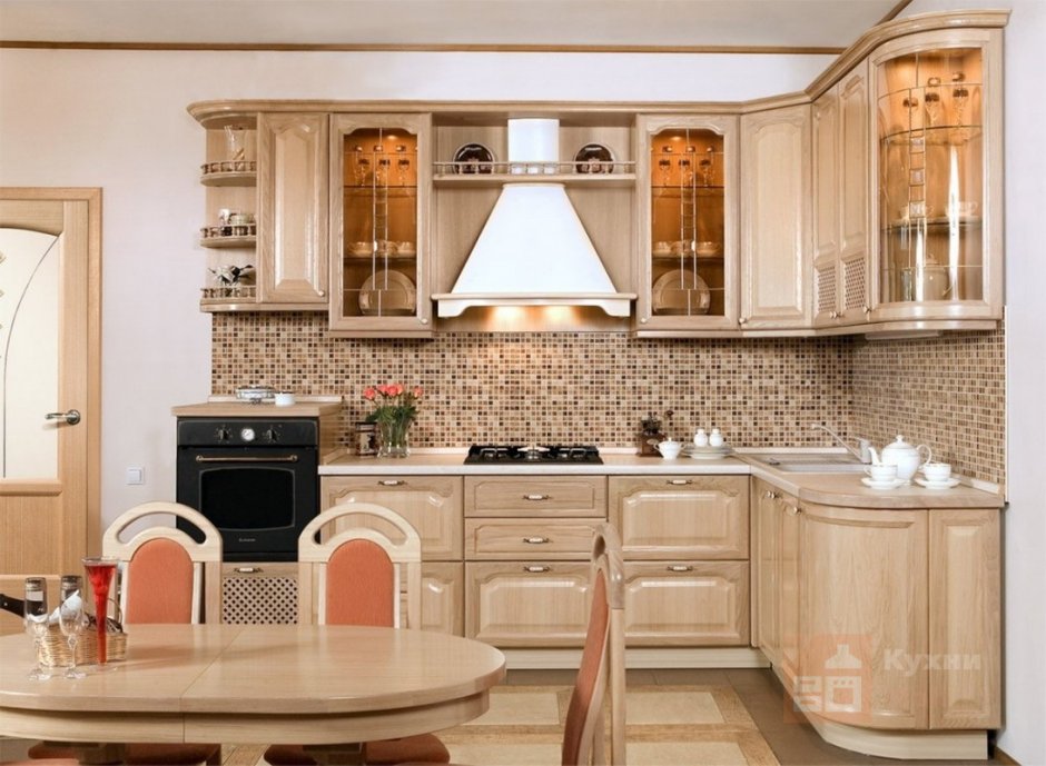 Кухонный гарнитур в классическом стиле