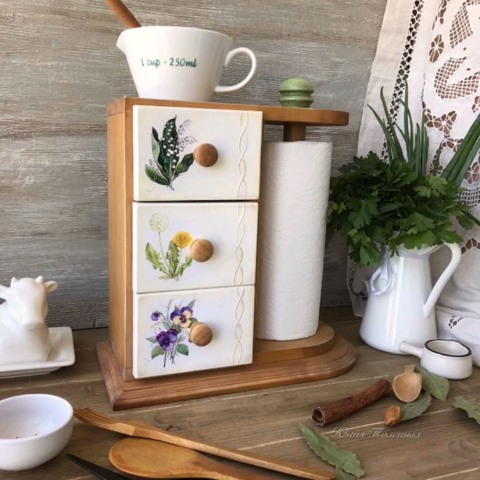 Декупаж полочек для кухни