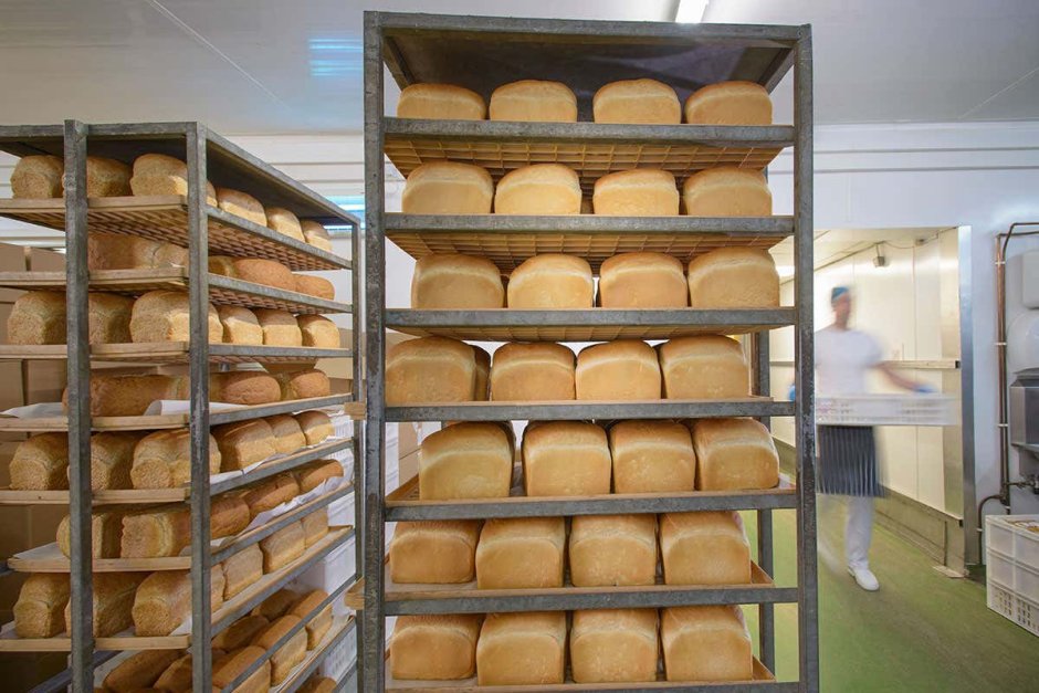 Стеллаж для хлеба в пекарне