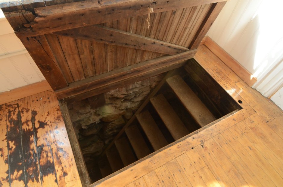 Хранение овощей в кладовке