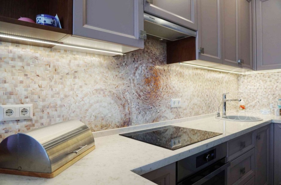 Фартук из каменной мозаики