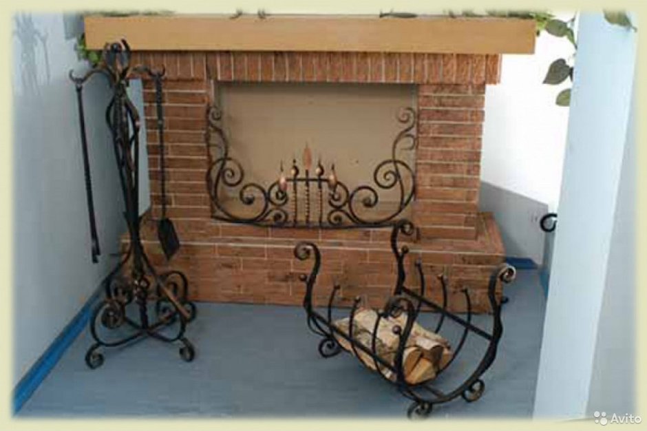 Кованое ограждение для камина