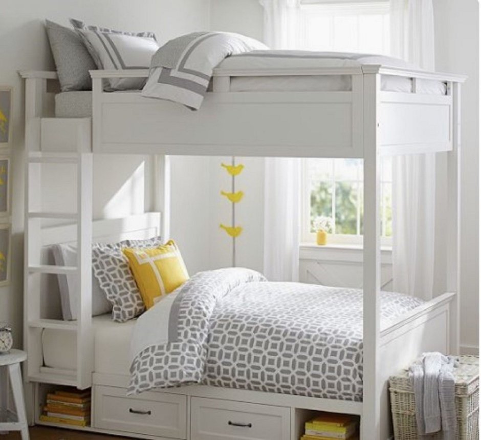 Комната с двухэтажной кроватью