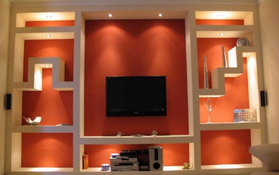 Стенка из гипсокартона с полками