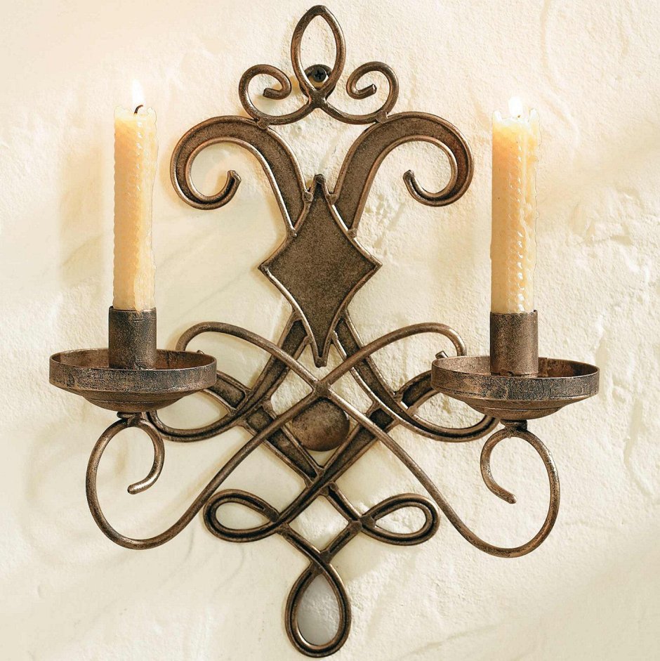 Кованые подсвечники на стену
