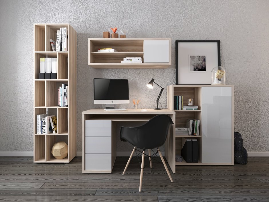 Полки над письменным столом