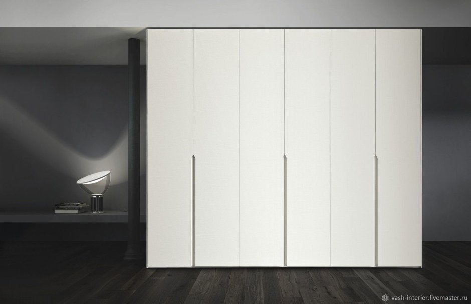 Шкаф классика 3.2.2