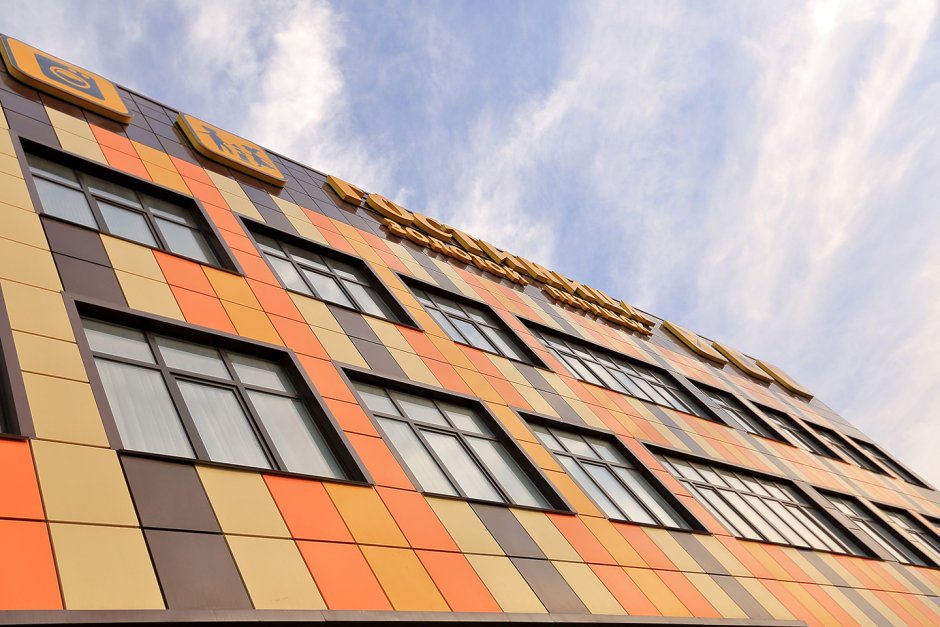 Металлокассеты 600 600 фасад