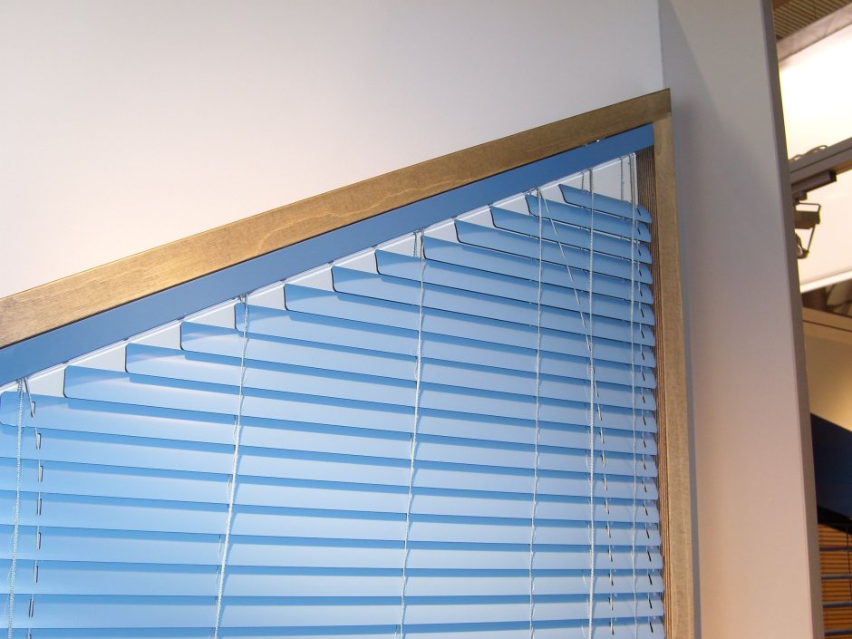 РОЛЬФ ставни выдвижные