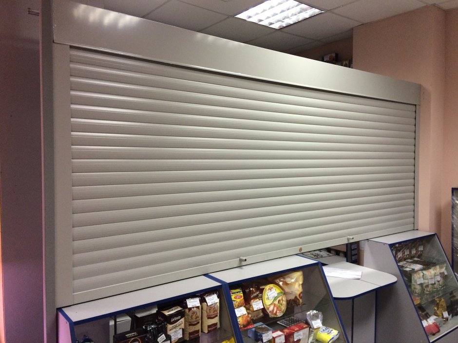 Рольставни Рехау в проем