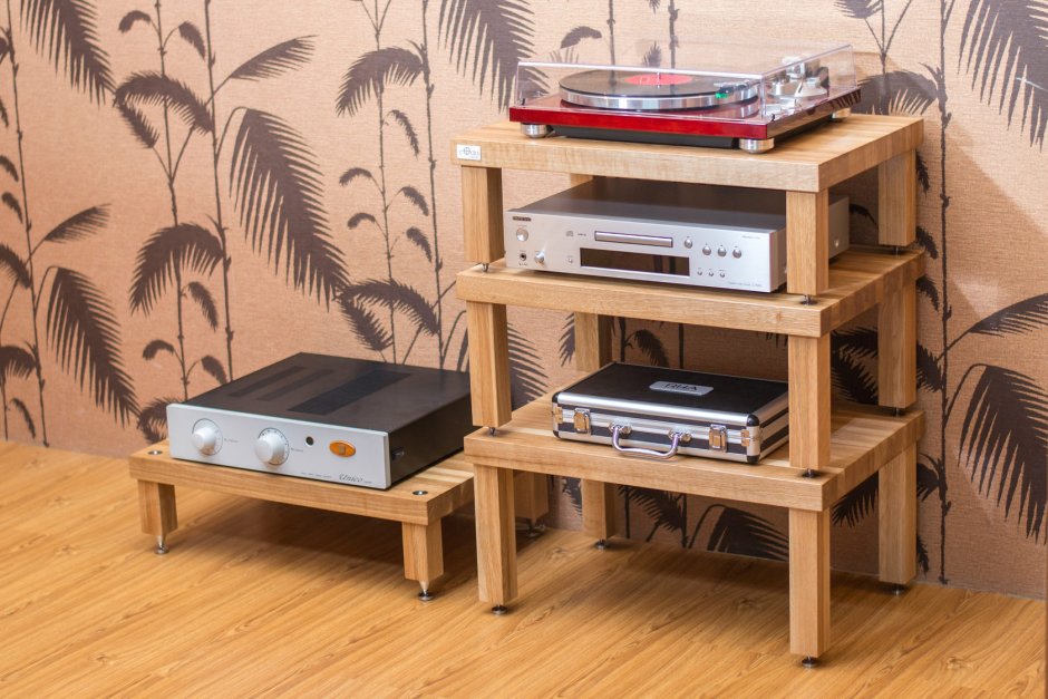 Стойка под Hi-Fi Coda Racks