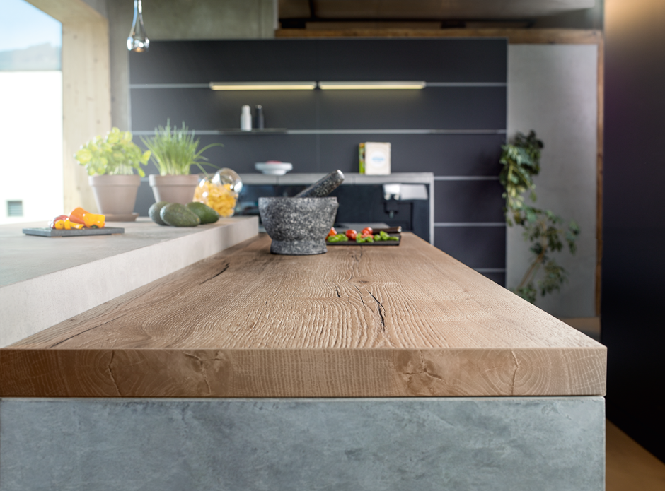 Дуб Галифакс табак столешница в интерьере кухни