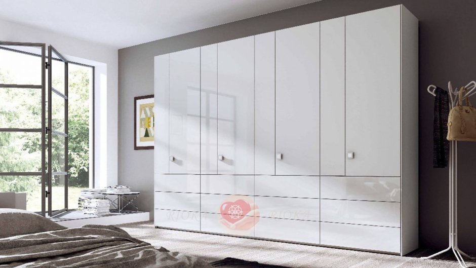 Белый шкаф в спальню