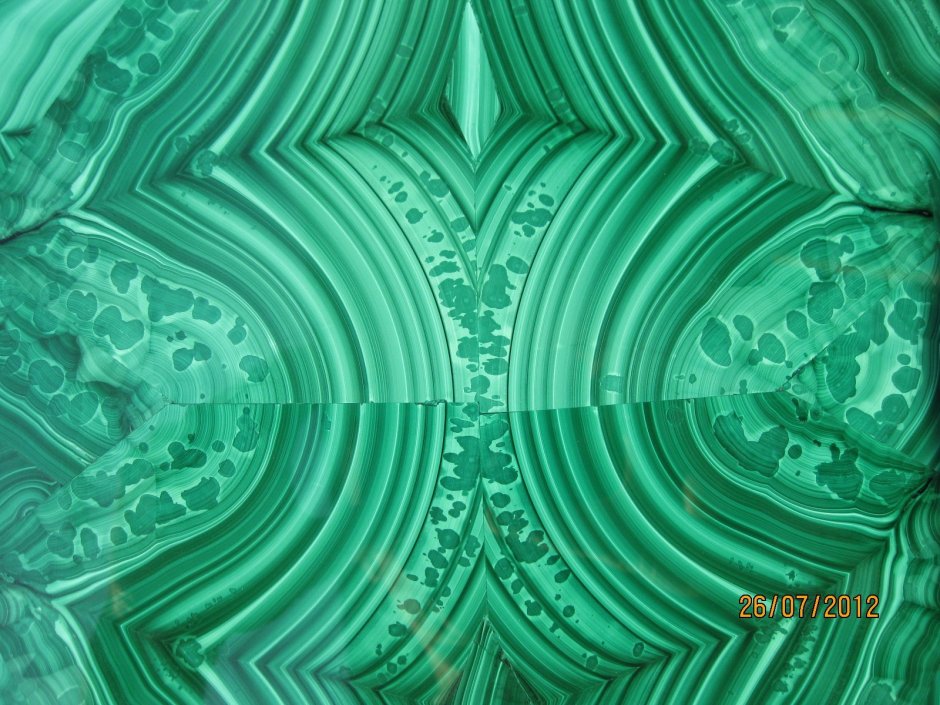 Срез малахита