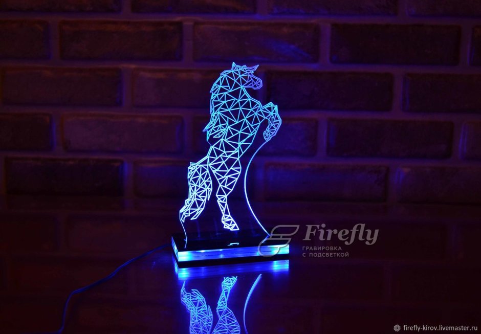 Гравировка на стекле с подсветкой