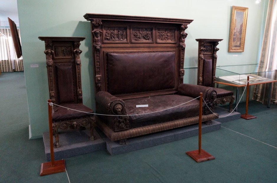 Кресло сталинский Ампир